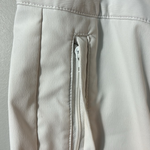 Nike GOLF Women’s Dri-Fit White Golf Pants. size 12. zippered side pkts. EUC - Picture 5 of 10